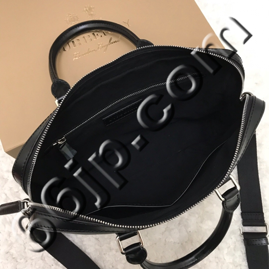 バーバリーバッグ着用イメージ